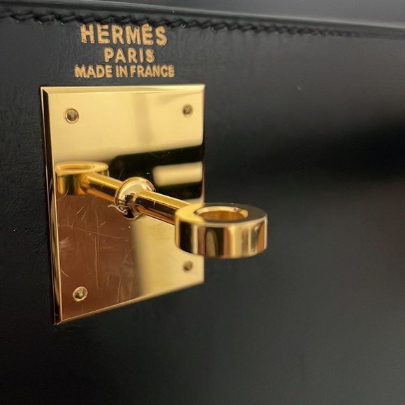 Hermès Kelly Sellier 28 Black Box Calf - Picture 4 of 12